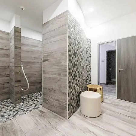 Appartement Boddentraum - 5 Sterne Mit Blick Auf Malerische Ostseebad *