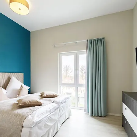 Boddentraum - 5 Sterne Mit Blick Auf Malerische Ostseebad Appartement *
