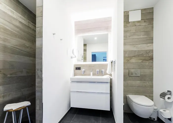 Boddentraum - 5 Sterne Mit Blick Auf Malerische Ostseebad 아파트