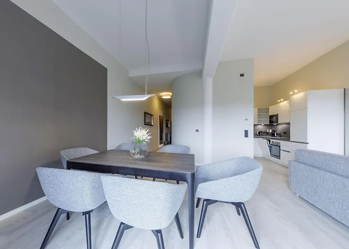 Boddentraum - 5 Sterne Mit Blick Auf Malerische Ostseebad 아파트 *